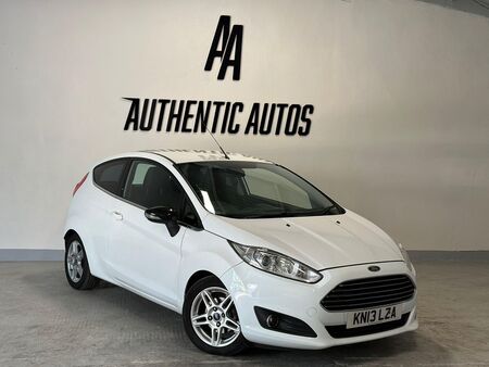 FORD FIESTA 1.0 Zetec Euro 5 (s/s) 3dr