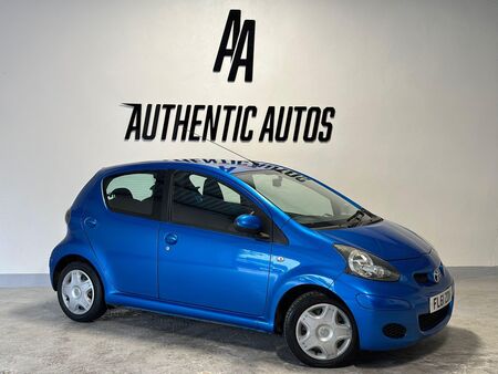 TOYOTA AYGO 1.0 VVT-i Blue Euro 5 5dr